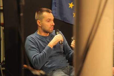 Алексей Арестович - На Украине рассказали о планах по трансформации Минских соглашений - lenta.ru - США - Украина - Англия - Минск