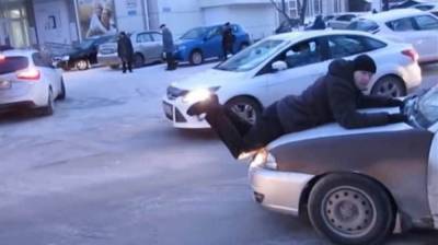 Блогер - Блогер-провокатор из Воронежа попал в СИЗО за кражу дорожных знаков «Инвалиды» - vestivrn.ru - Россия - Краснодар - Воронеж - Тимашевск