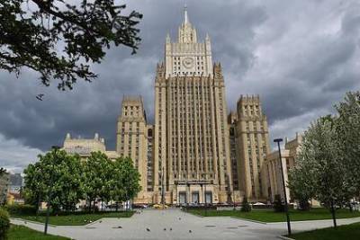 Владимир Зеленский - Мария Захарова - Джо Байден - МИД предсказал Украине «печальные последствия» дружбы с США - lenta.ru - Россия - США - Украина - Киев - Вашингтон