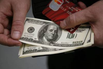 Банк России спрогнозировал финансовый кризис в 2023 году - mk.ru - Россия - США
