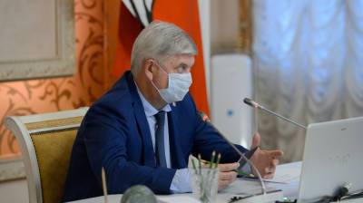 Воронежский губернатор призвал глав районов помедлить со смягчением антиковидных мер - vestivrn.ru - Воронеж