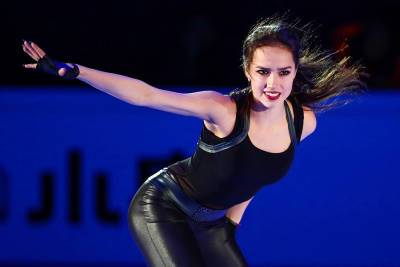 Алина Загитова - Загитова заинтриговала поклонников загадочным посланием - sport.ru