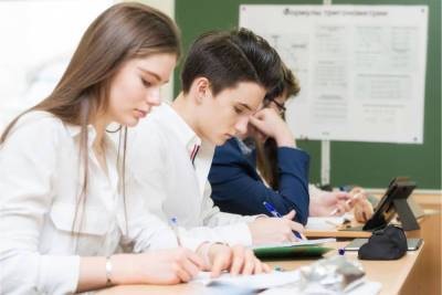 Эксперт раскрыл значение комментария в сочинении на ЕГЭ по русскому языку – Учительская газета - ug.ru - Москва
