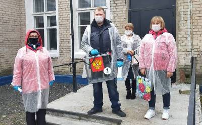 Голосование на дому. Смоляне выбирают депутатов в Государственную Думу - rabochy-put.ru - Смоленская обл.