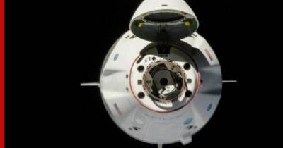 Илона Маску - Crew Dragon - Crew Dragon с первым в истории экипажем из космических туристов вернулся на Землю: видео - profile.ru - США - шт.Флорида