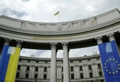 Украина требует расширить санкции против РФ - facenews.ua - Россия - Украина - Крым - Луганская обл. - Донецкая обл.