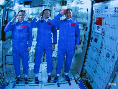 Тан Хунб - На Землю вернулись три космонавта, которые собирали китайскую космическую станцию - gordonua.com - Китай - Украина