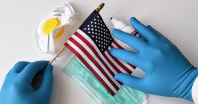 Энтони Фаучи - В США предложили увеличить количество доз вакцины для защиты от COVID - ren.tv - США