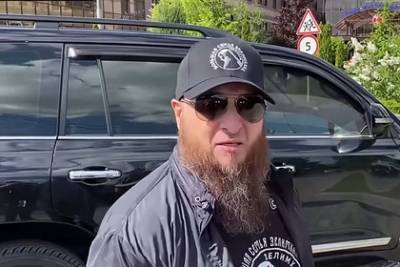 Блогер - Чеченский блогер исполнил мечту подростка с ДЦП - lenta.ru - Екатеринбург