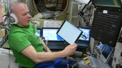 Олег Новицкий - Петр Дубров - На МКС рассказали о голосовании на выборах в Госдуму - russian.rt.com