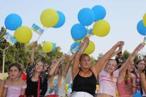 Сколько украинцев готовы уехать навсегда из страны - опрос - novostiua.news - Украина