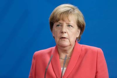 Елизавета II - Барак Обама - Ангела Меркель - В Германии создали игрушку в честь Ангелы Меркель и мира - cursorinfo.co.il - Германия