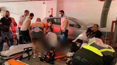 Трагедия на подземной стоянке в Холоне: женщина врезалась в стену и погибла - vesty.co.il - Израиль