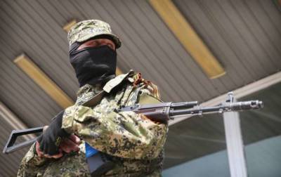 Боевики ранили главу ВГА города Счастье - lenta.ua - Россия - Украина - Луганская обл. - Счастье - Обстрелы