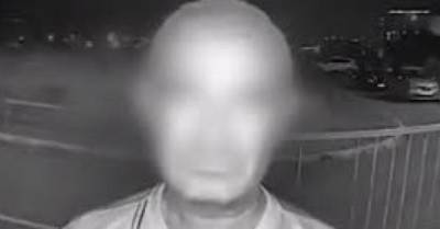 «Розумний домофон» не пустив: з’явилося відео, як п’яний мешканець будинку не пройшов фейс-контроль - w-n.com.ua - Росія