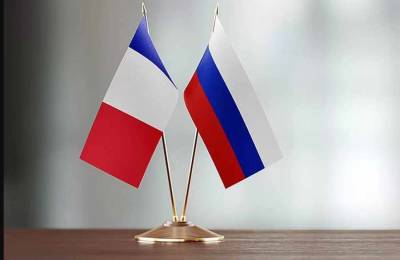 Французы призвали правительство страны выйти из НАТО и сблизиться с Россией - news-front.info - Москва - Россия - США - Австралия - Париж