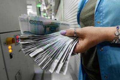 Каждому четвертому россиянину повысили зарплату - lenta.ru - Россия