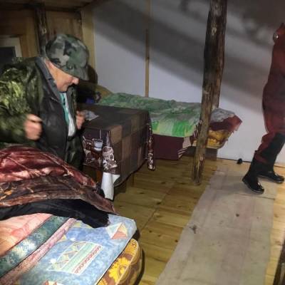 В Челябинской области спасатели вывели из болота пенсионерку, которая собирала клюкву - znak.com - Челябинская обл. - Снежинск