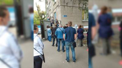 «Красная зона под завязку». Воронежец пожаловался на многочасовые очереди у поликлиники - vestivrn.ru - Воронеж