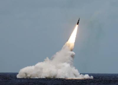 ВМФ США провели испытания баллистической ракеты Trident II над Атлантическим океаном - trend.az - США - Twitter