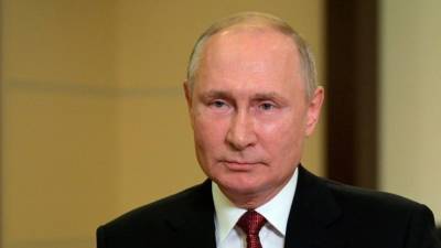 Владимир Путин - Дмитрий Песков - Путин проголосовал на выборах с помощью телефона помощника - 5-tv.ru - Москва - Россия - Севастополь