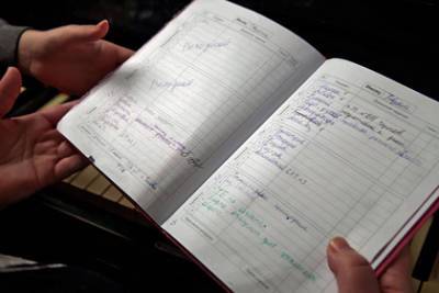В российском городе школьников начали бесплатно возить в автобусе за «пятерки» - lenta.ru - Россия - Биробиджан