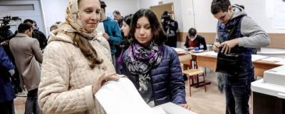 По подсчетам Центризбиркома, “Единая Россия” лидирует в 193 одномандатных округах - runews24.ru - Россия