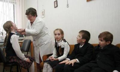 Владимир Зеленский - Виктор Ляшко - В проект госбюджета заложили зарплату врачей от 20 тысяч - capital.ua - Украина