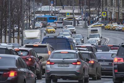 В России ОСАГО начали считать по новым тарифам - lenta.ru - Россия