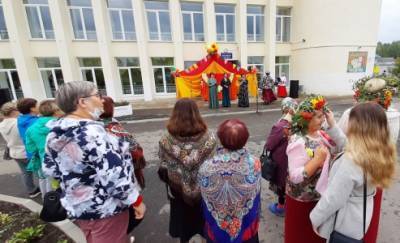 В селе Ленск Кунгурского округа прошла традиционная осенняя ярмарка - iskra-kungur.ru - Пермь - округ Кунгурский