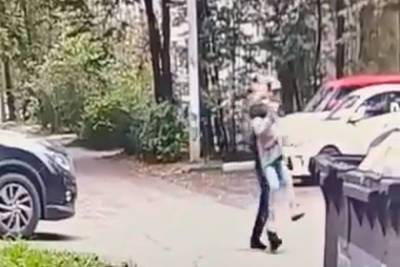 Ольга Врадий - Напавший на девятилетнюю школьницу в Подмосковье отправлен в СИЗО - lenta.ru - Россия - Московская обл.