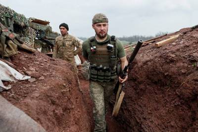 Руслан Бортник - На Украине подсчитали потери от войны в Донбассе - lenta.ru - Украина - Киев