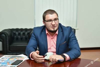 Петр Порошенко - В режиме «отжима»: как в Одесской области рейдеры объединились с «журналистами» - lenta.ua - Украина - Одесса - Одесская обл.