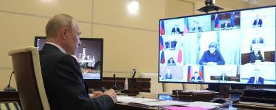 Владимир Путин - Эмомали Рахмон - Владимир Путин ушел на самоизоляцию из-за случаев заражения COVID-19 в его окружении - runews24.ru - Россия - Душанбе - Таджикистан