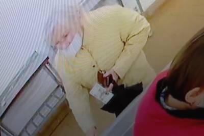 В Костроме разыскивают пенсионерку, которая «увела» чужой кошелек - kostroma.mk.ru - Кострома