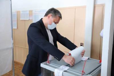 Дмитрий Ворошилов - Глава Пятигорска проголосовал на парламентских выборах - kavkaz.mk.ru - Россия - Ставрополье - Пятигорск