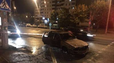 Вечером на одной из столичных улиц горел автомобиль - belta.by - Белоруссия - Минск