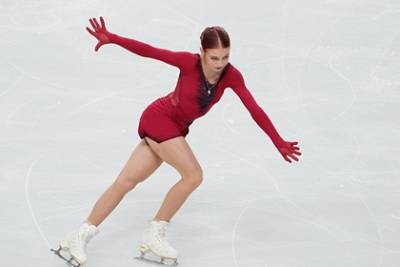 Александра Трусова - Трусова упала и выиграла короткую программу на турнире в США - lenta.ru - Россия - Южная Корея - США - Челябинск