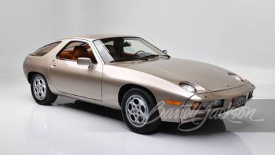 Томас Круз - Porsche - На аукционе был продан Porsche из фильма «Рискованный бизнес» с Томом Крузом - mir24.tv - США