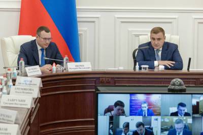 Алексей Дюмин - Алексей Дюмин рассмотрел обращения жителей региона - tula.mk.ru - район Заокский