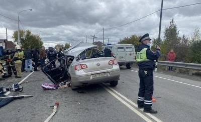 На Тюменском тракте в массовом ДТП один водитель погиб, а другой – сломал палец - news.megatyumen.ru - Россия - Екатеринбург - Тюмень - Свердловская обл.