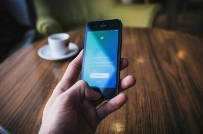 Роскомнадзор потребовал от Twitter объяснить причины блокировки аккаунта Мосгоризбиркома - pnp.ru - Москва - Россия - Twitter