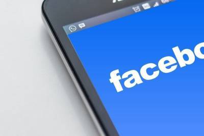 Общая сумма штрафов для Facebook в РФ составила более 90 млн рублей - mk.ru - Москва - Россия