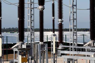 Европа начала сокращать производство из-за рекордных цен на газ - lenta.ru - США - Англия