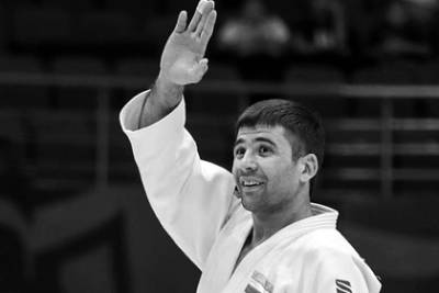 Чемпиона мира по самбо зарезали во время ссоры - lenta.ru - Узбекистан