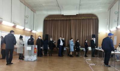 Избирком Югры прокомментировал сообщение о возможной фальсификации на выборах в Нефтеюганске - nakanune.ru - Югра - Нефтеюганск