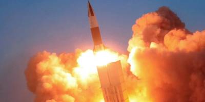 КНДР уже второй раз за год запускает баллистические ракеты и грозит ударом по Японии - ruposters.ru - Южная Корея - США - КНДР - Токио - Япония - Пхеньян