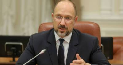 Денис Шмыгаль - Шмыгаль заявил, что в Украине не планируют вводить обязательную вакцинацию от COVID-19 - dsnews.ua - Украина