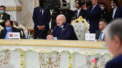 Александр Лукашенко - Лукашенко призвал страны ШОС избавиться от долларов в торговле - iz.ru - Израиль - Белоруссия