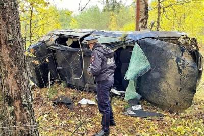 Погиб водитель BMW 530i, автомобиль которого перевернулся на Урале - eburg.mk.ru - Россия - Екатеринбург - Тюмень - Свердловская обл.